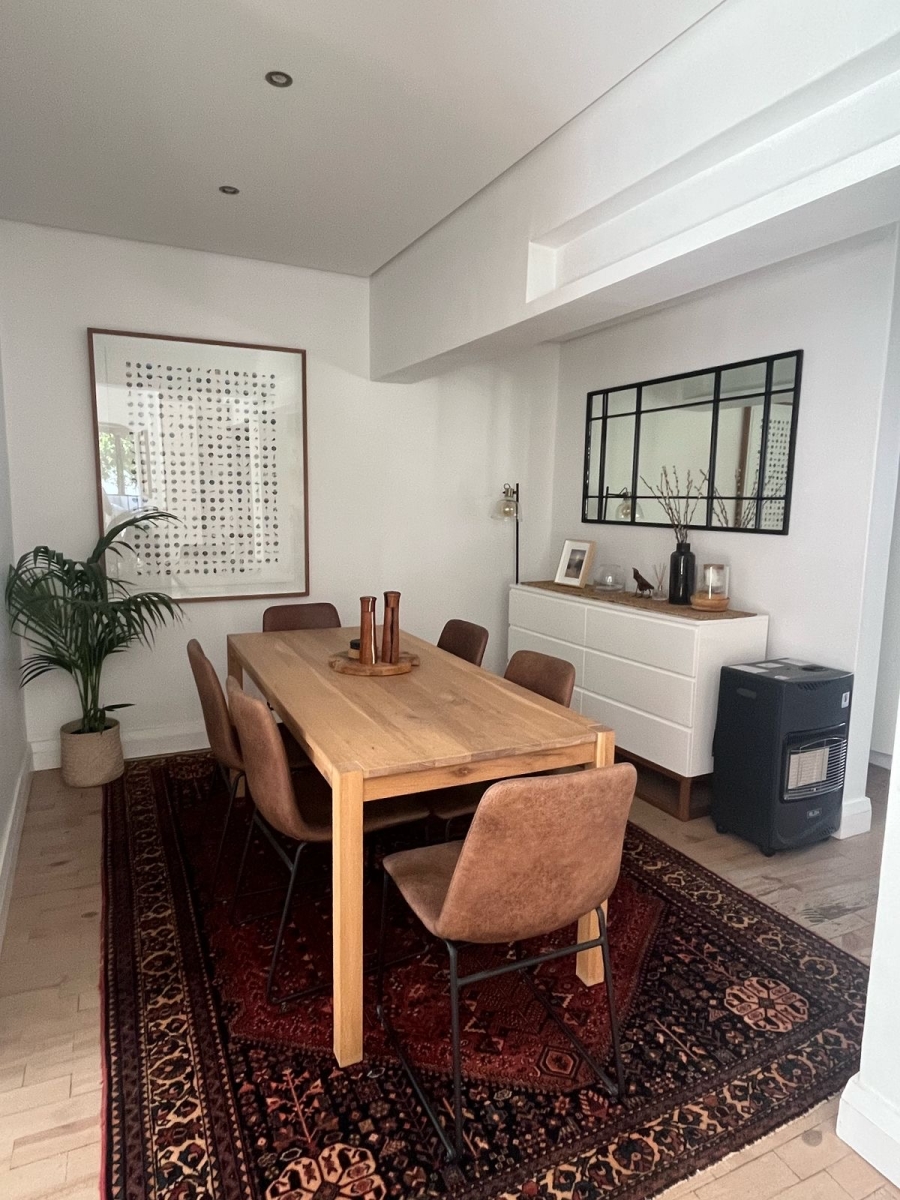 To Let 3 Bedroom Property for Rent in Vredehoek Western Cape